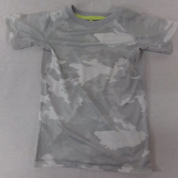 All In Motion Childs Work Out Set XS 4/5 NWT - Picture 3 of 6